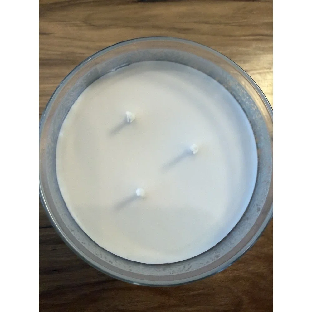 Bath & Body Works White Barn First Frost 3 Wick Candle Snowflake Jar 14.5 Oz - Picture 6 of 6